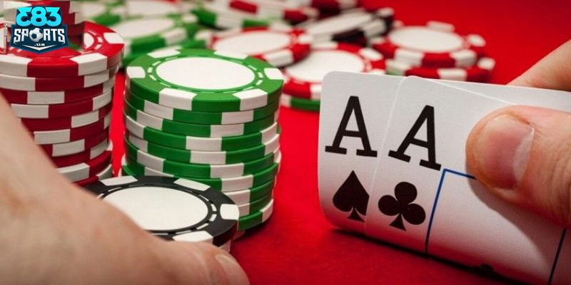 Cách chia bài trong poker cho hội viên 383sports