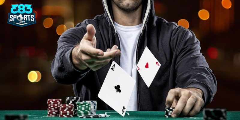 Kinh Nghiệm Chơi Poker Online An Toàn – Tránh Bẫy, Đọc Ván Chuẩn