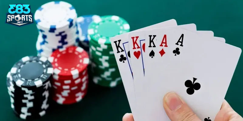Bảng Thứ Tự Tay Bài Poker Chuẩn Quốc Tế Dành Cho Người Mới